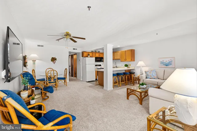 $249,900 | 14401 Tunnel Avenue, Unit 263, Ocean City, MD 21842