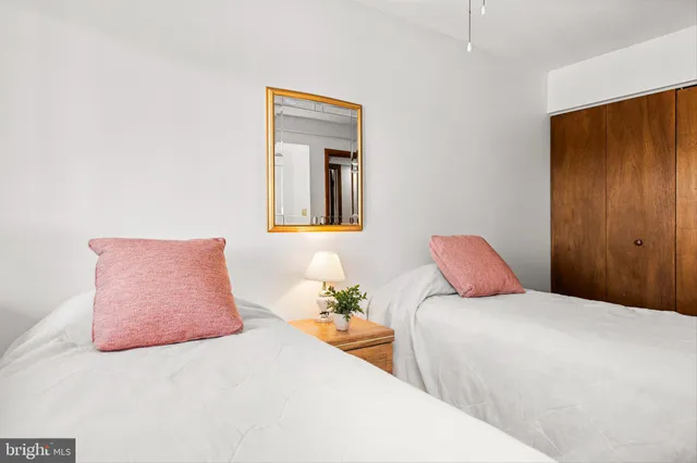 $249,900 | 14401 Tunnel Avenue, Unit 263, Ocean City, MD 21842