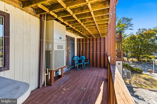 $249,900 | 14401 Tunnel Avenue, Unit 263, Ocean City, MD 21842