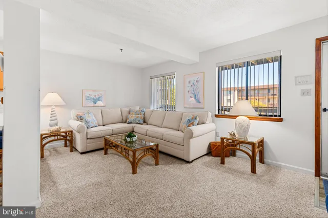 $249,900 | 14401 Tunnel Avenue, Unit 263, Ocean City, MD 21842