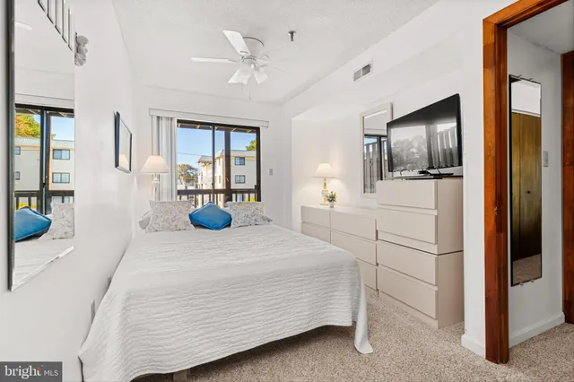 $249,900 | 14401 Tunnel Avenue, Unit 263, Ocean City, MD 21842