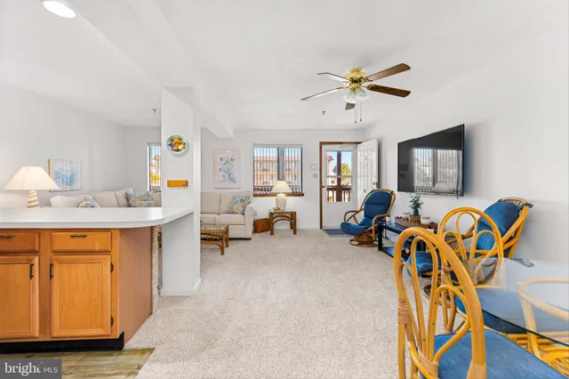 $249,900 | 14401 Tunnel Avenue, Unit 263, Ocean City, MD 21842
