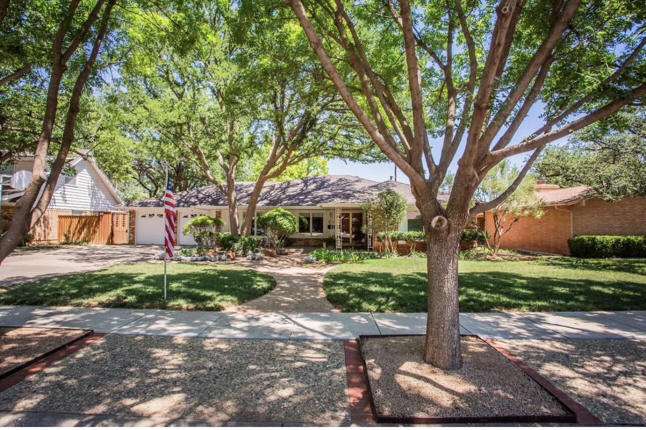 3406 63rd Street Lubbock, TX 79413 - Photo 2 of 39 IMG_3145