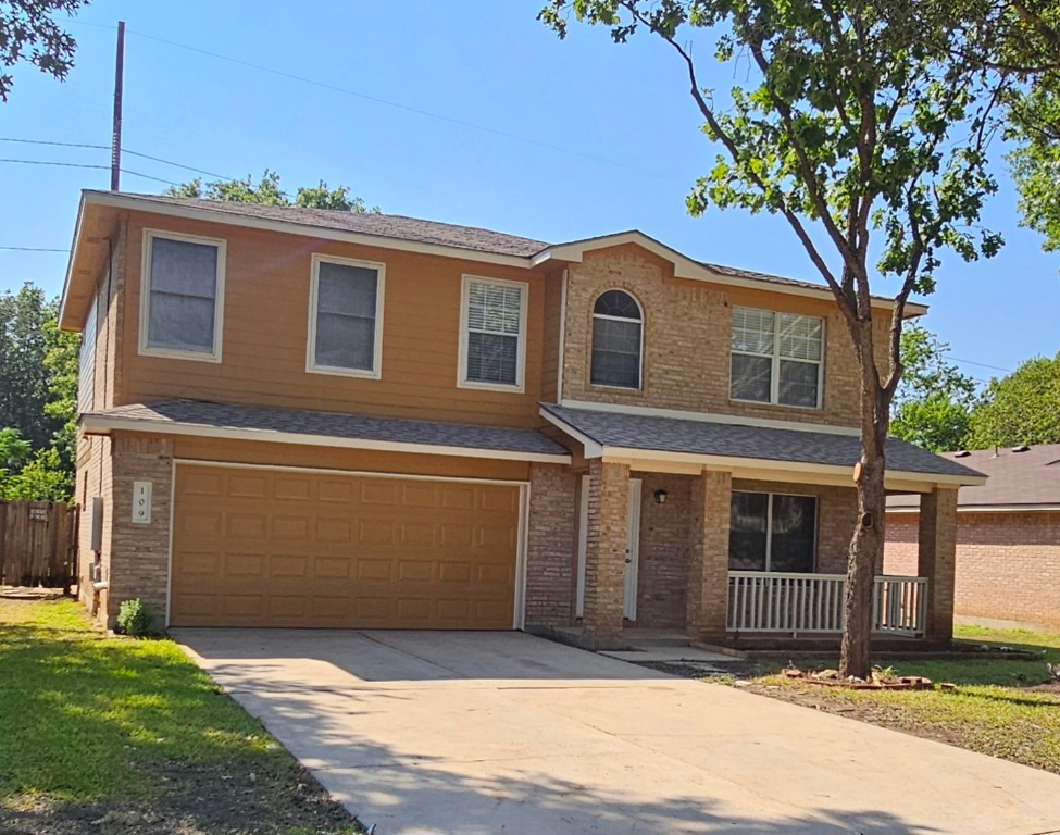 109 Sydney's Way Buda, TX 78610 - Photo 2 of 35