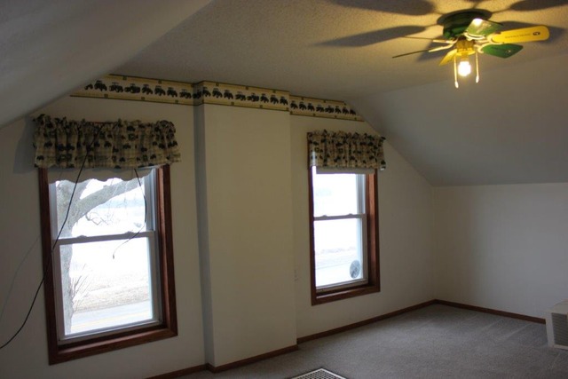 11830 Nelson Road Morrison, IL 61270 - Photo 10 of 15 a view of a window in a room