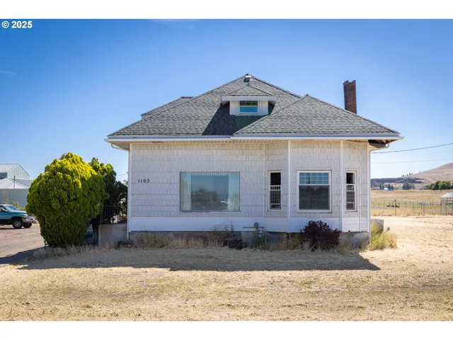 $324,999 | 1102 South Roosevelt Avenue, Goldendale, WA 98620