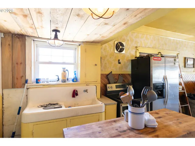 $324,999 | 1102 South Roosevelt Avenue, Goldendale, WA 98620