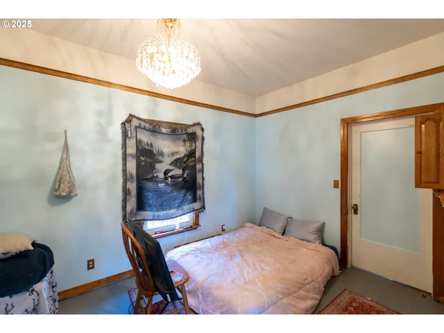 $324,999 | 1102 South Roosevelt Avenue, Goldendale, WA 98620