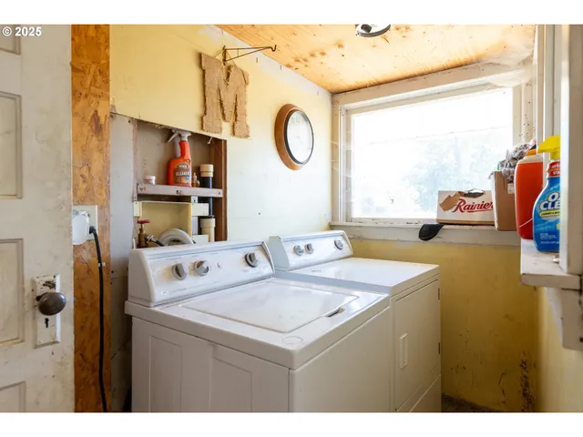 $324,999 | 1102 South Roosevelt Avenue, Goldendale, WA 98620