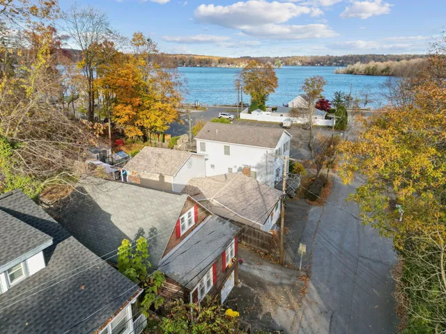 $295,000 | 18 Lake Boulevard, East Hampton, CT 06424