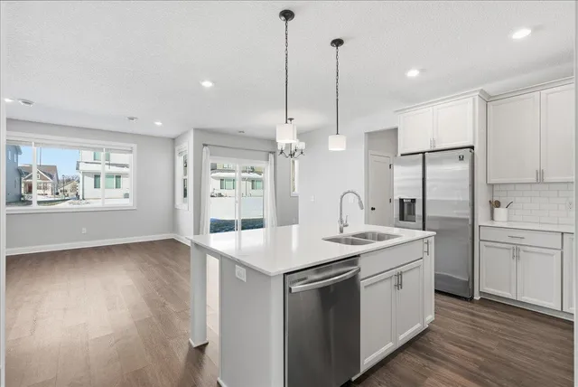 $375,000 | 1715 Southpoint Lane, Hudson, WI 54016