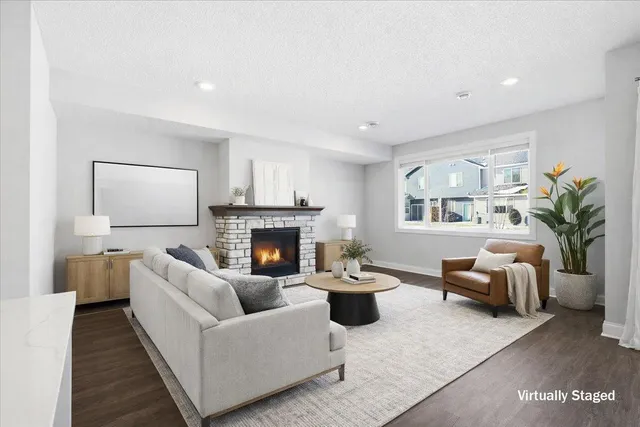 $375,000 | 1715 Southpoint Lane, Hudson, WI 54016