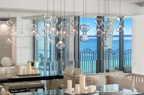 $13,000 | 1500 Ocean Drive, Unit UPH5, Miami Beach, FL 33139