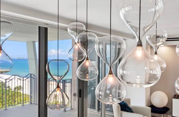 $13,000 | 1500 Ocean Drive, Unit UPH5, Miami Beach, FL 33139