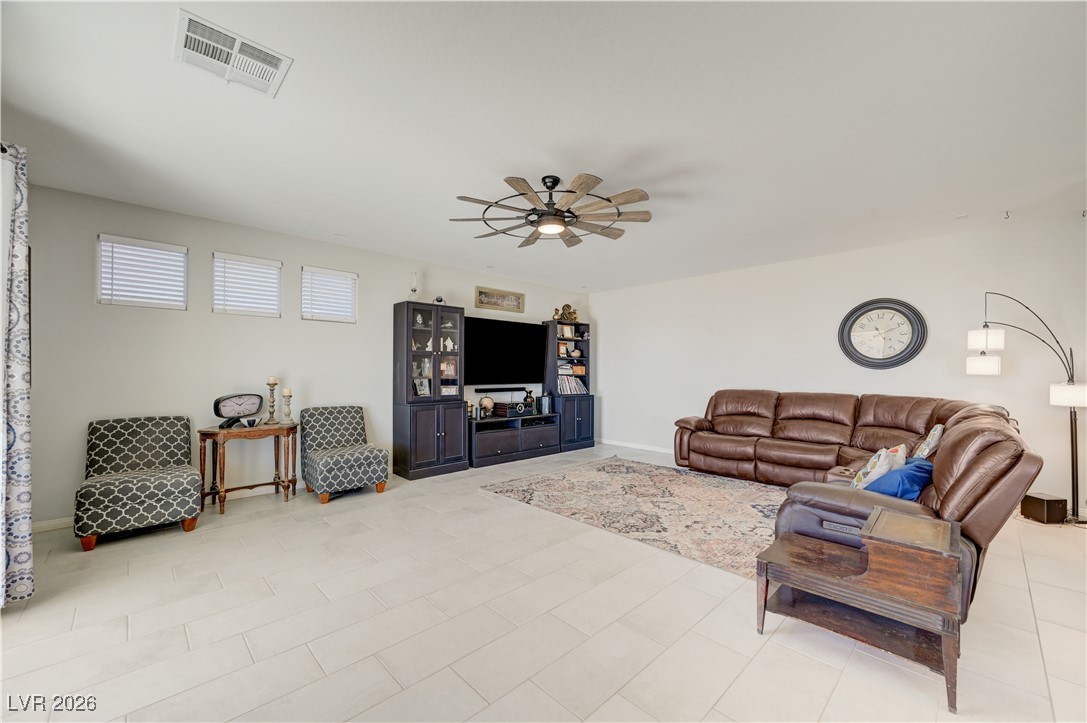 1545 Valley Home Court Logandale, NV 89021 - Photo 6 of 76