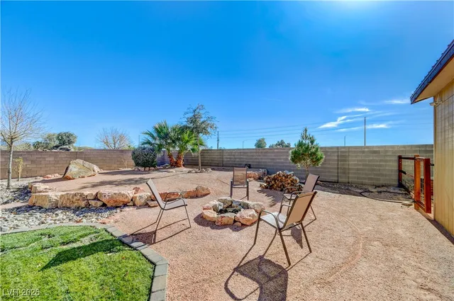 $730,000 | 1545 Valley Home Court, Logandale, NV 89021