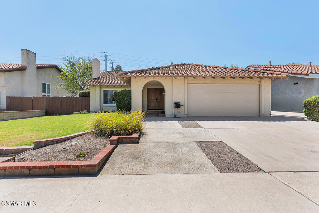 4745 Avedon Road Moorpark, CA 93021 - Photo 1 of 41