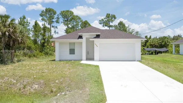 $2,099 | 3306 56th Street West, Unit 1, Lehigh Acres, FL 33971