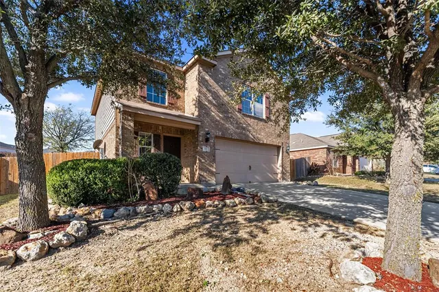 $1,800 | 188 Dodge City Trail, Newark, TX 76071