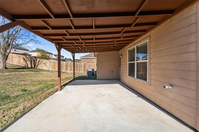 $1,800 | 188 Dodge City Trail, Newark, TX 76071