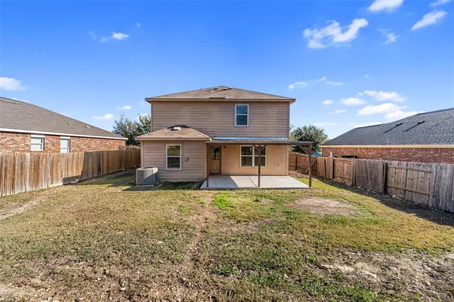 $1,800 | 188 Dodge City Trail, Newark, TX 76071