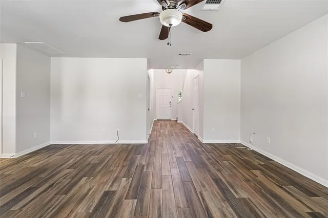 $1,800 | 188 Dodge City Trail, Newark, TX 76071