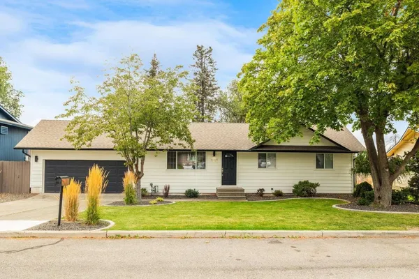$442,000 | 11117 East 11th Avenue, Spokane, WA 99206