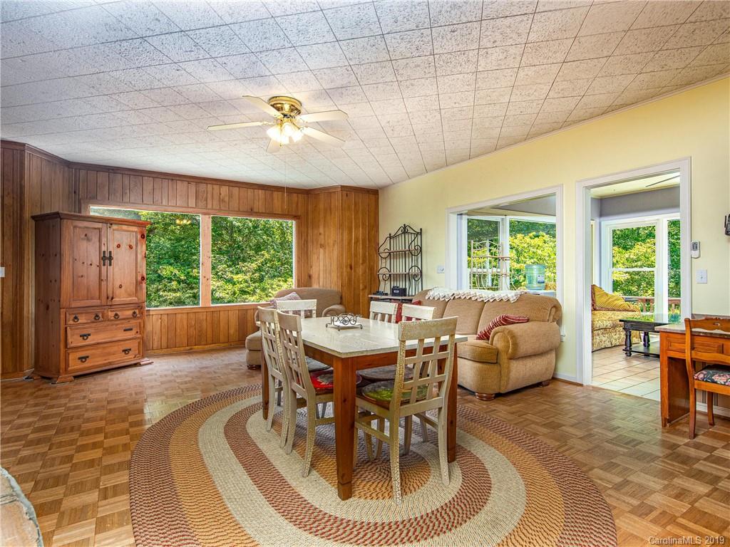261 Ridgeview Road Spruce Pine, NC 28777 - Photo 11 of 30 Gallery Image 11
