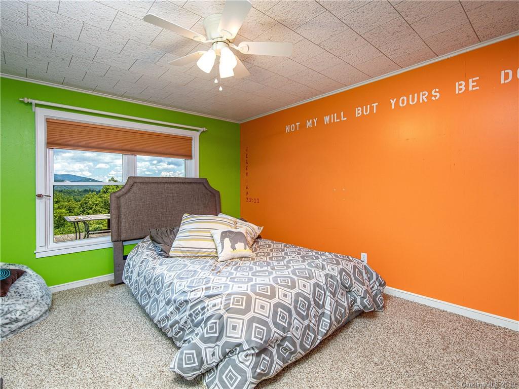 261 Ridgeview Road Spruce Pine, NC 28777 - Photo 18 of 30 Gallery Image 18