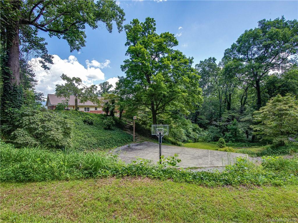 261 Ridgeview Road Spruce Pine, NC 28777 - Photo 28 of 30 Gallery Image 28