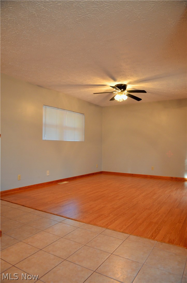 1017 Irish Road Kent, OH 44240 - Photo 12 of 25 Gallery Image 12