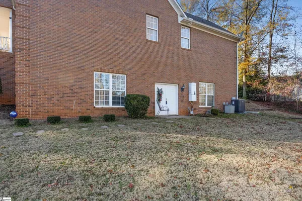 $1,100 | 128 Burlwood Court, Greer, SC 29651