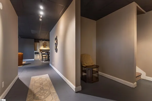 $1,100 | 128 Burlwood Court, Greer, SC 29651