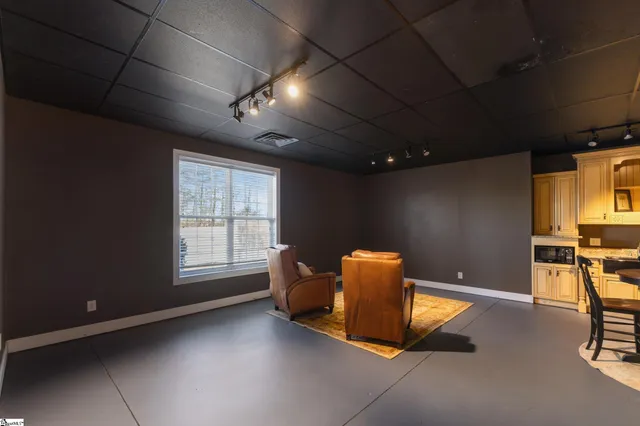 $1,100 | 128 Burlwood Court, Greer, SC 29651