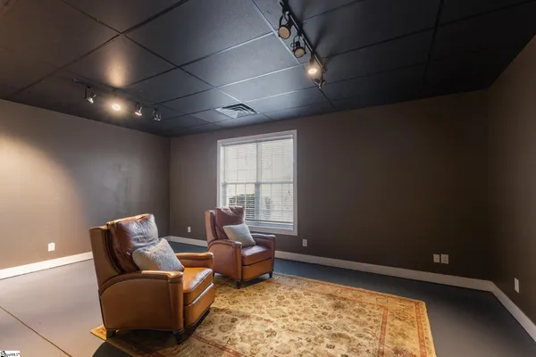 $1,100 | 128 Burlwood Court, Greer, SC 29651