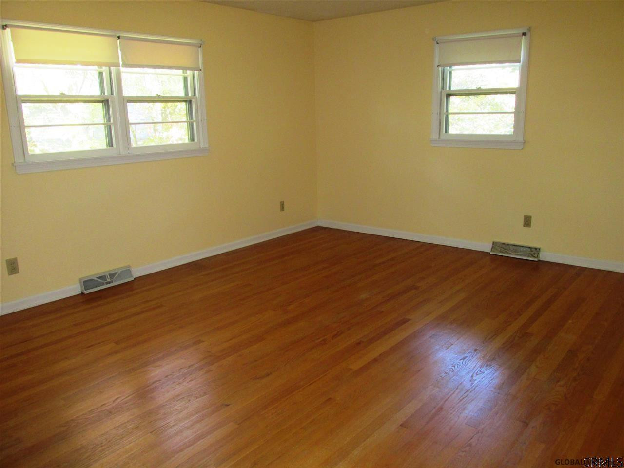 482 Huron Road Bethlehem, NY 12054 - Photo 17 of 22 Photo 17