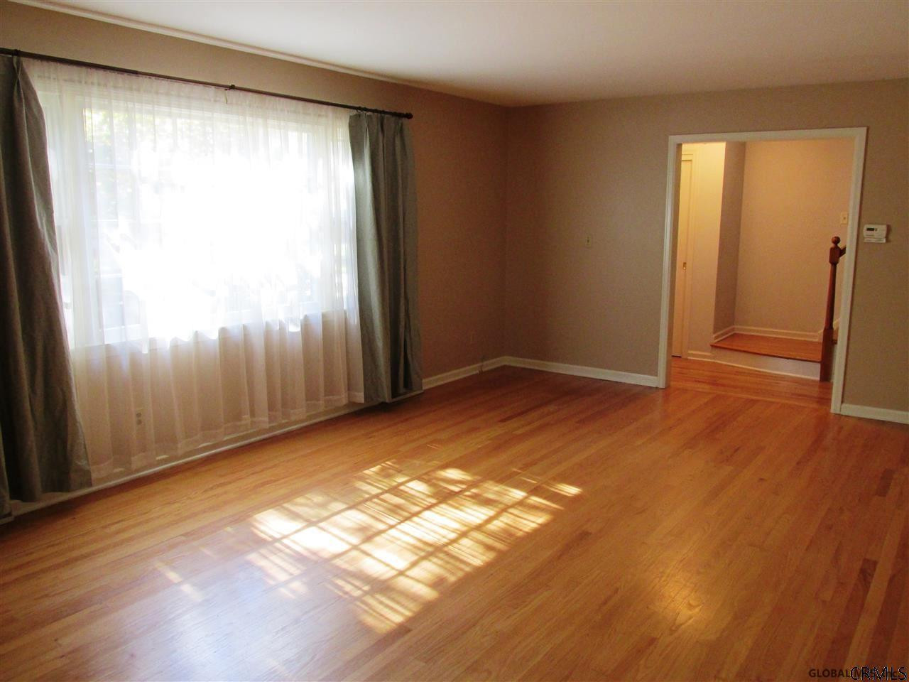 482 Huron Road Bethlehem, NY 12054 - Photo 5 of 22 Photo 5