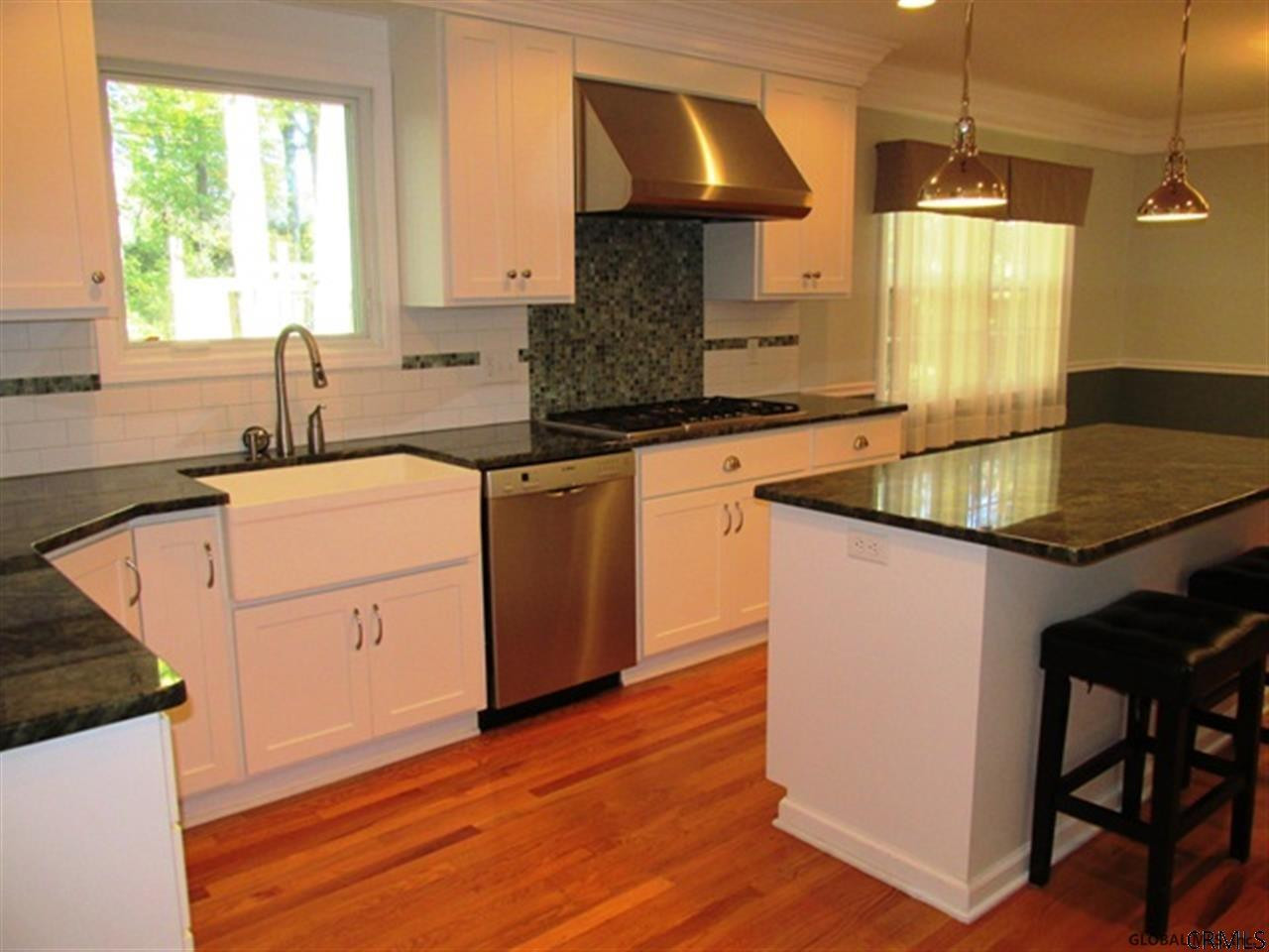 482 Huron Road Bethlehem, NY 12054 - Photo 10 of 22 Photo 10