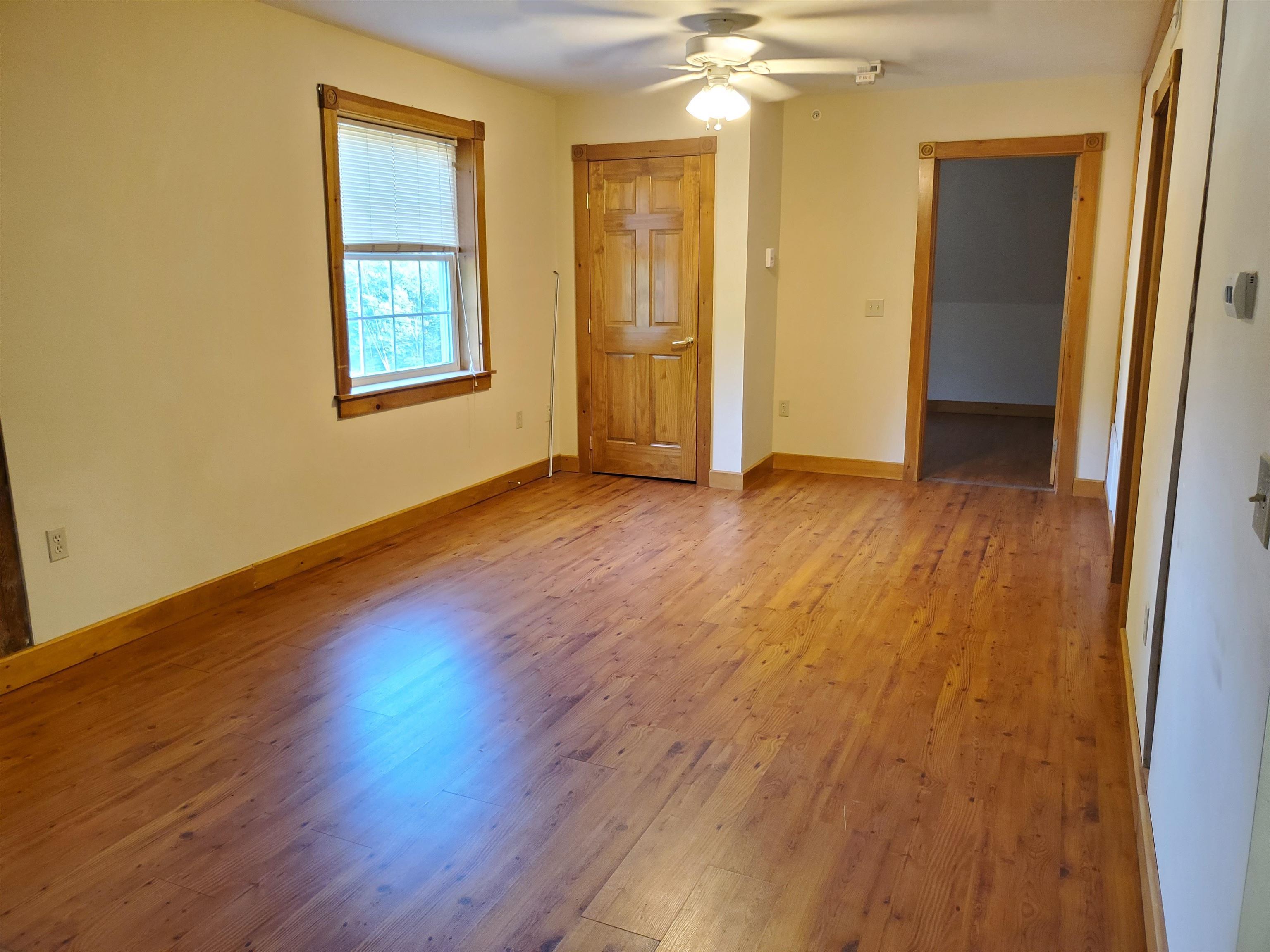 9 Roberts Road, Unit 301 Canaan, NH 03741 - Photo 3 of 7