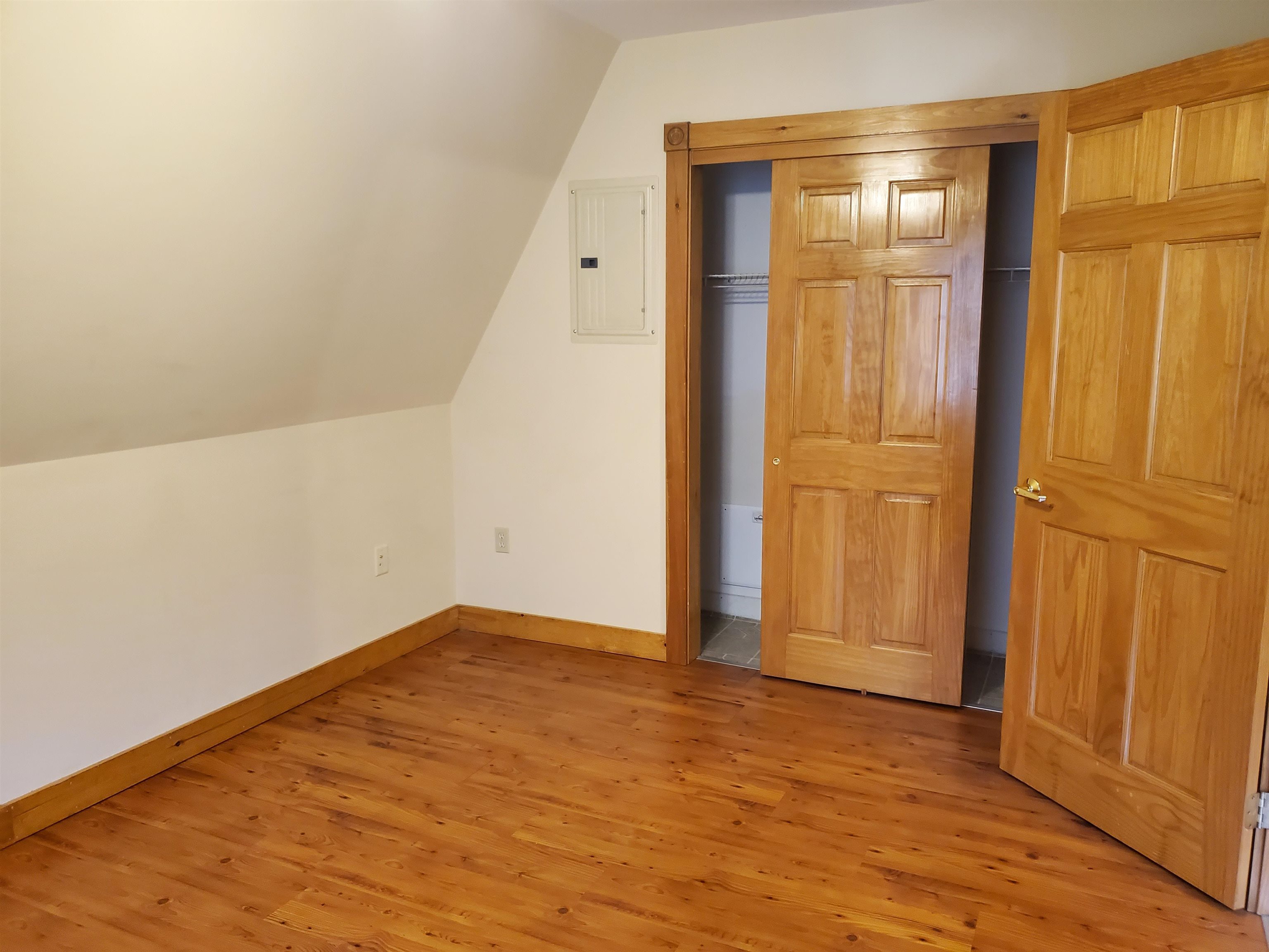 9 Roberts Road, Unit 301 Canaan, NH 03741 - Photo 6 of 7