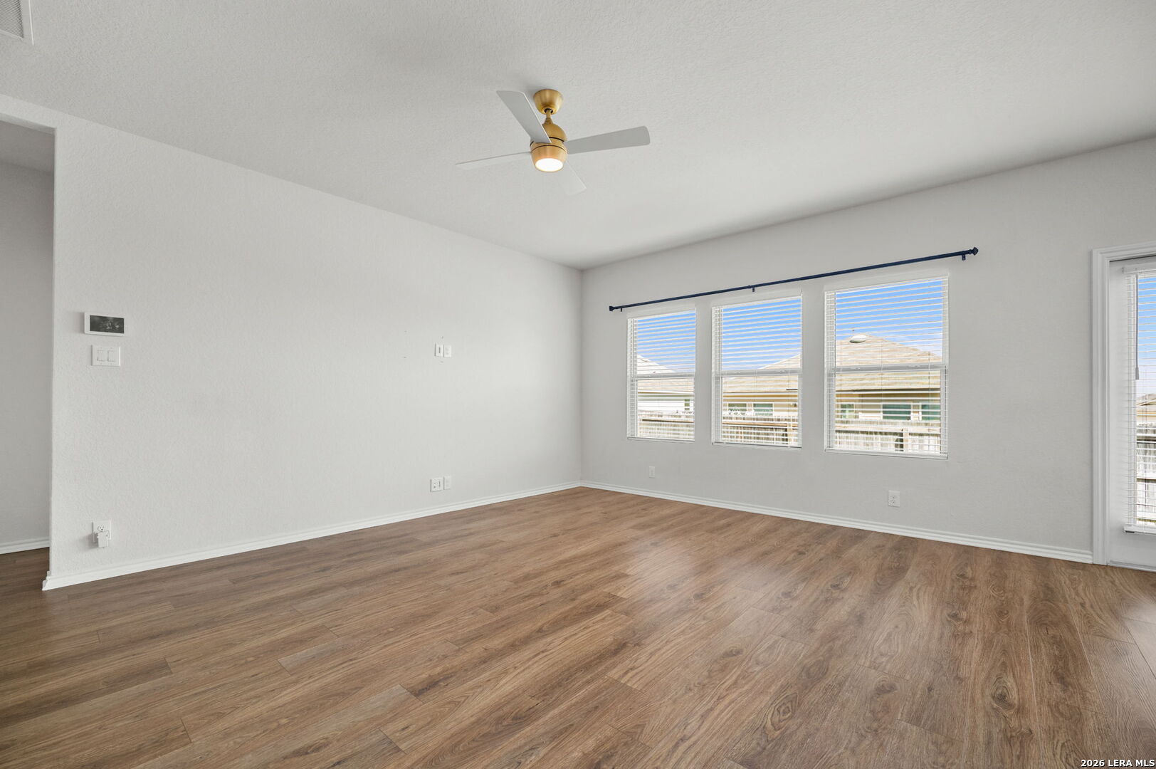 6930 Stipe Lane Converse, TX 78109 - Photo 14 of 47