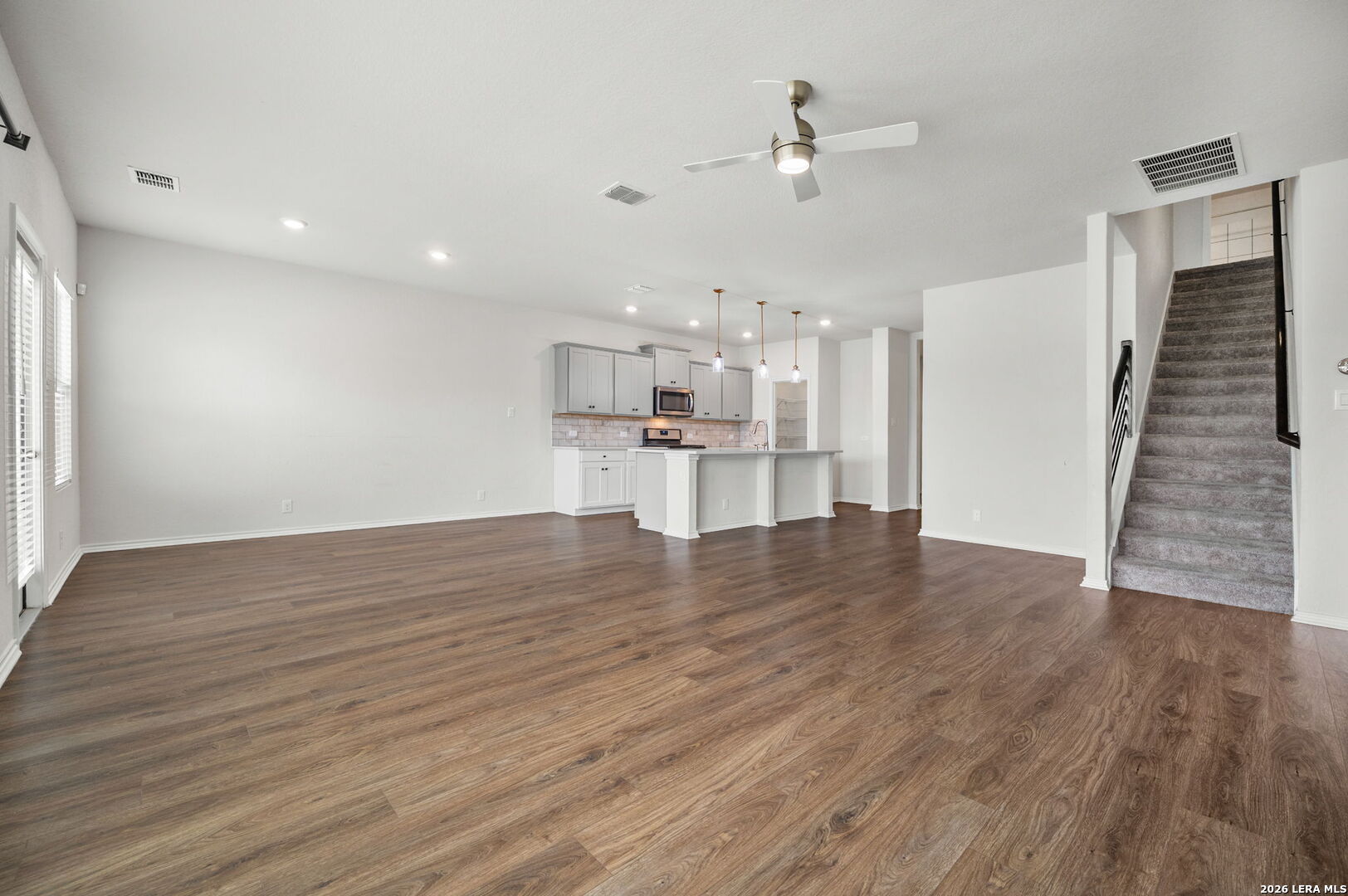 6930 Stipe Lane Converse, TX 78109 - Photo 16 of 47