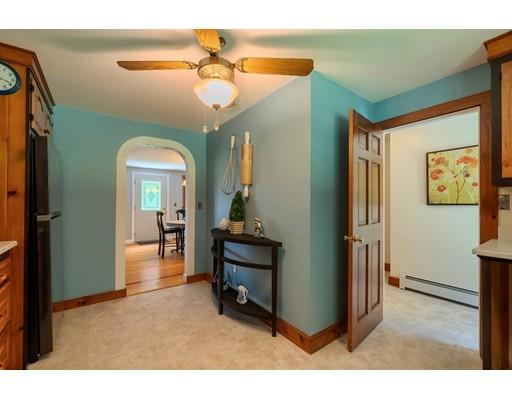 76 Laurelwood Road Sterling, MA 01564 - Photo 8 of 28 Gallery Image 8