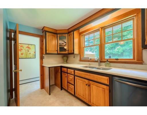 76 Laurelwood Road Sterling, MA 01564 - Photo 9 of 28 Gallery Image 9