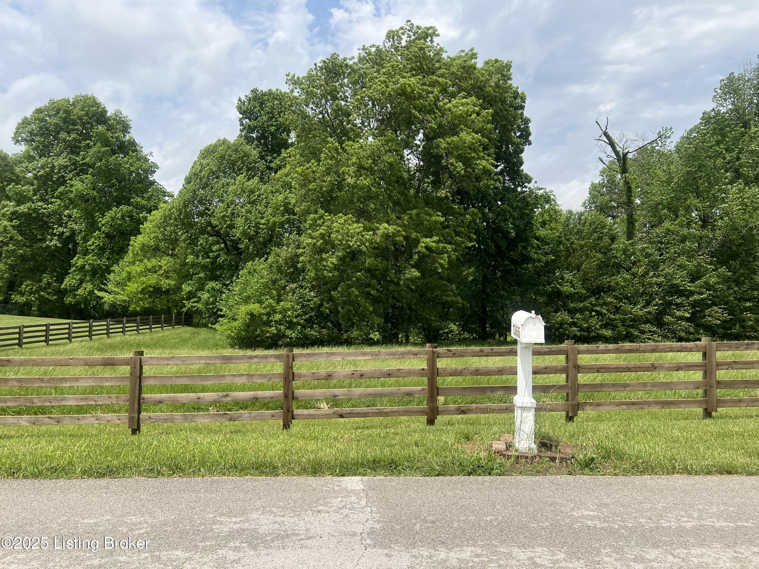 Lot 2 Overall Phillips Road Elizabethtown, KY 42701 - Photo 2 of 3 IMG_9631 C
