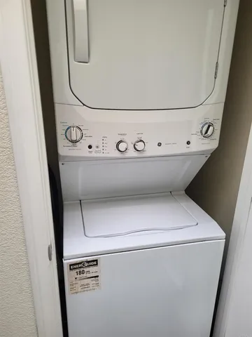 $5,150 | 687 South Coast Highway 101, Unit 222, Encinitas, CA 92024