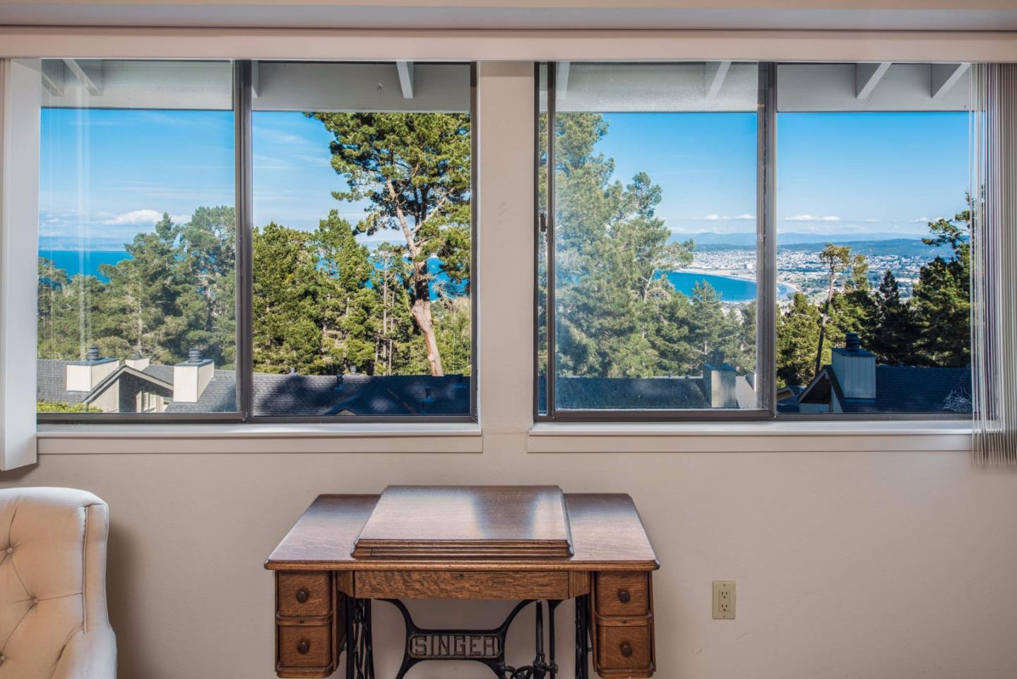 70 Forest Ridge Road, Unit 26 Monterey, CA 93940 - Photo 14 of 24 Gallery Image 14