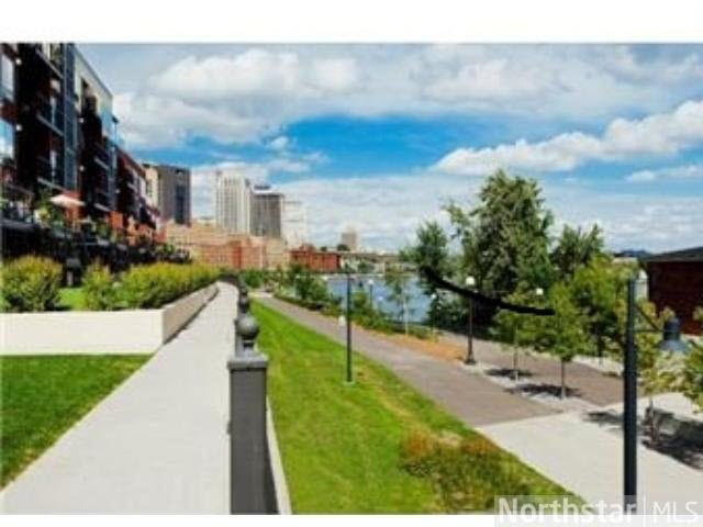 240 Spring Street, Unit 405 St. Paul, MN 55102 - Photo 4 of 9
