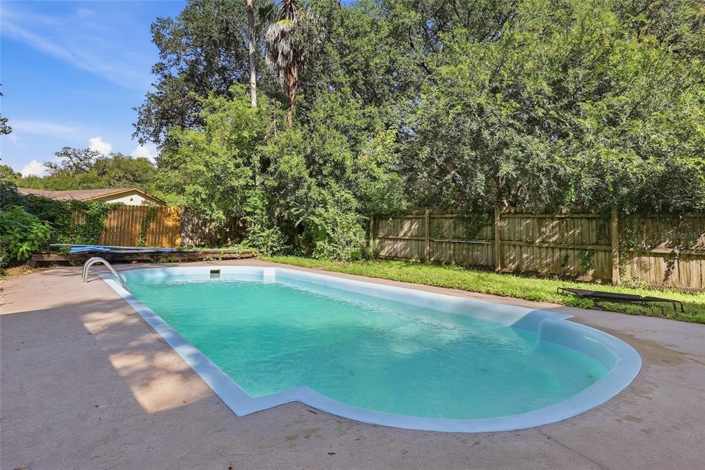 1310 Southwest 76th Drive Gainesville, FL 32607 - Photo 16 of 29 Gallery Image 16