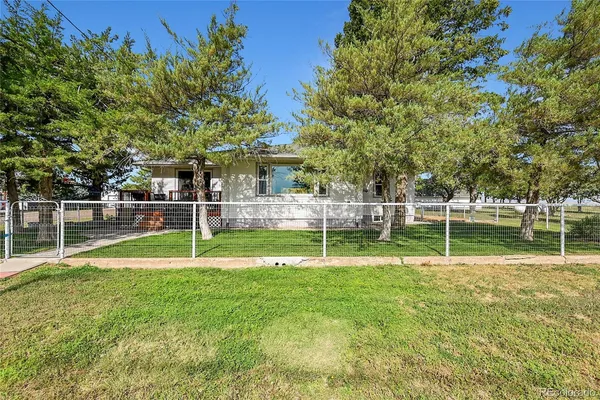 $1,056,500 | 8555 North Converse Road, Bennett, CO 80102
